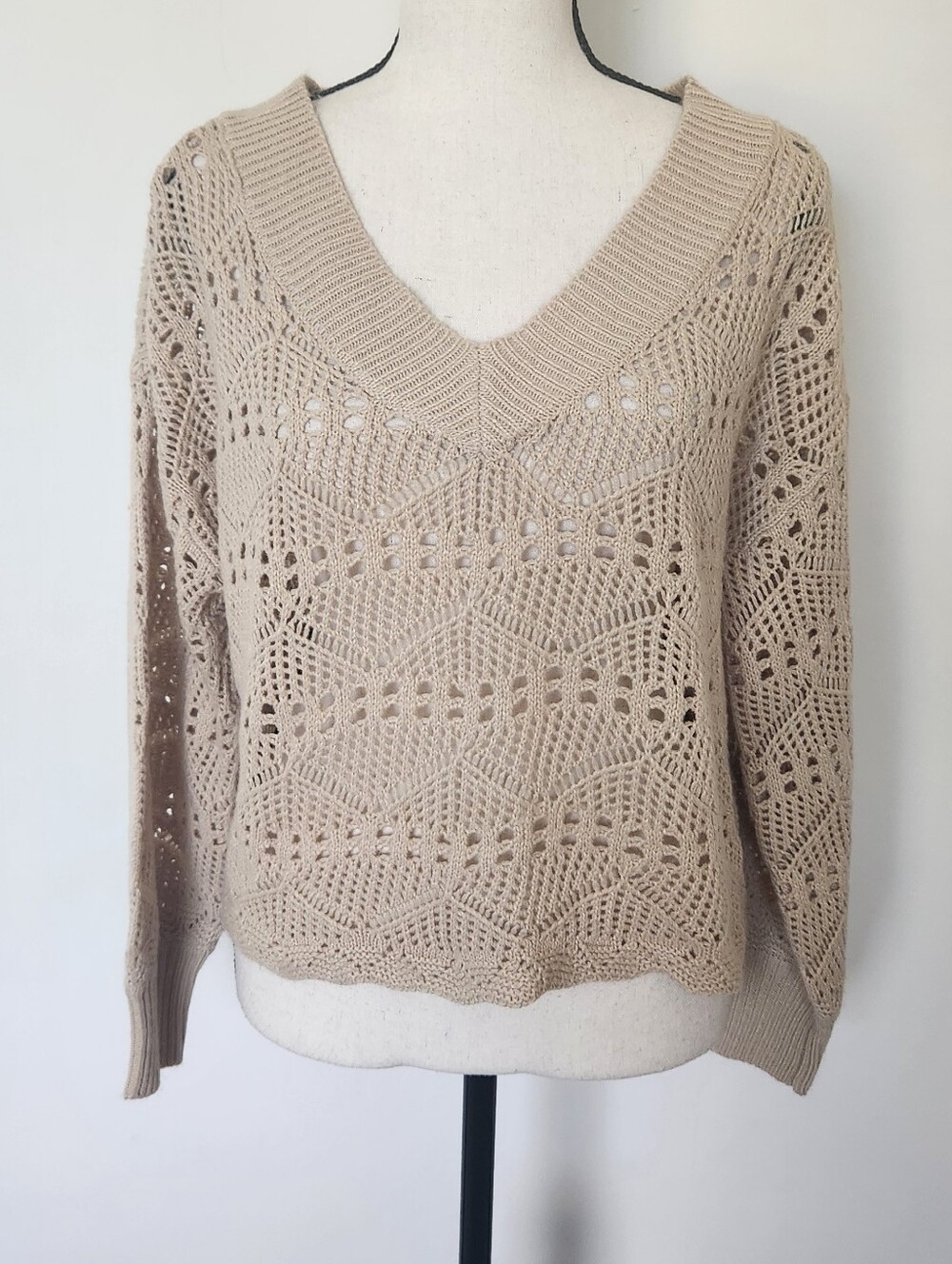 Absolutely Boutique Open Knit Sweater Neutral Beige Crochet Pullover Beachy M - Picture 3 of 13